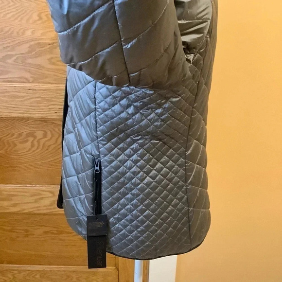 RENUAR Liquid Black/Silver Reversible Quilted Puffer Jacket Size M - Picture 9 of 16